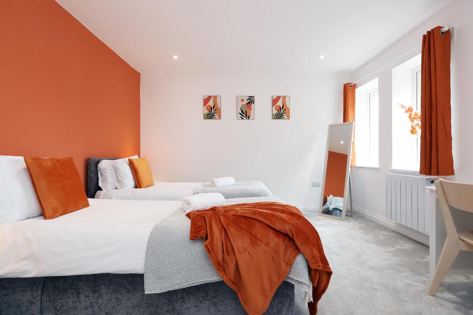 Large 2 Bed Central Apartment With Balcony And Private Parking Cardiff Exterior photo